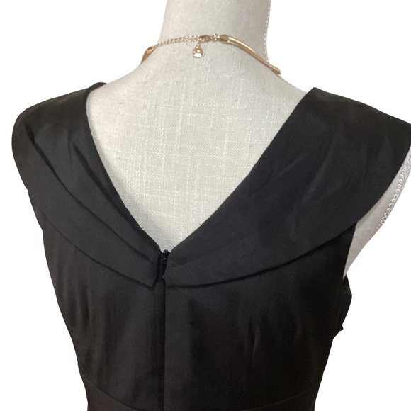 WHBM Deep V Neckline Draped Holiday Special Occasion Black Dress | Size 6 | EUC - Picture 8 of 9